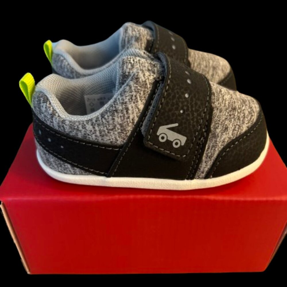 NEW in Box | See Kai Run Ryder II Sneakers | Kids' Size 5